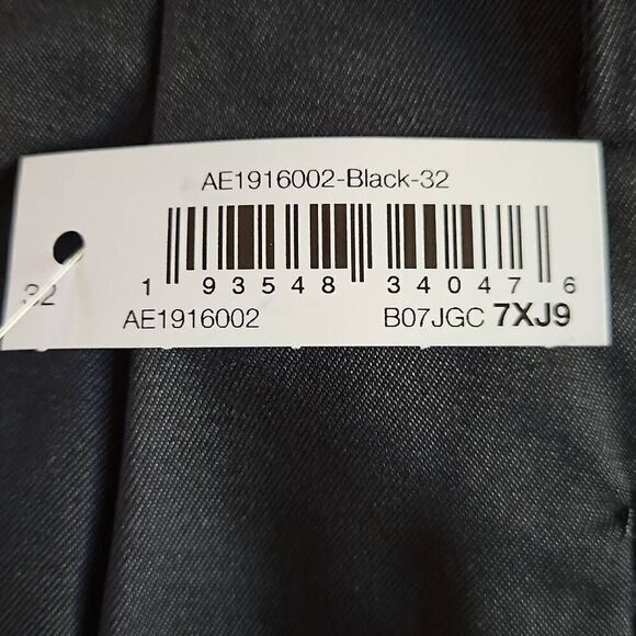 Amazon Essentials Men's Golf Shorts Black 32W - Picture 6 of 7